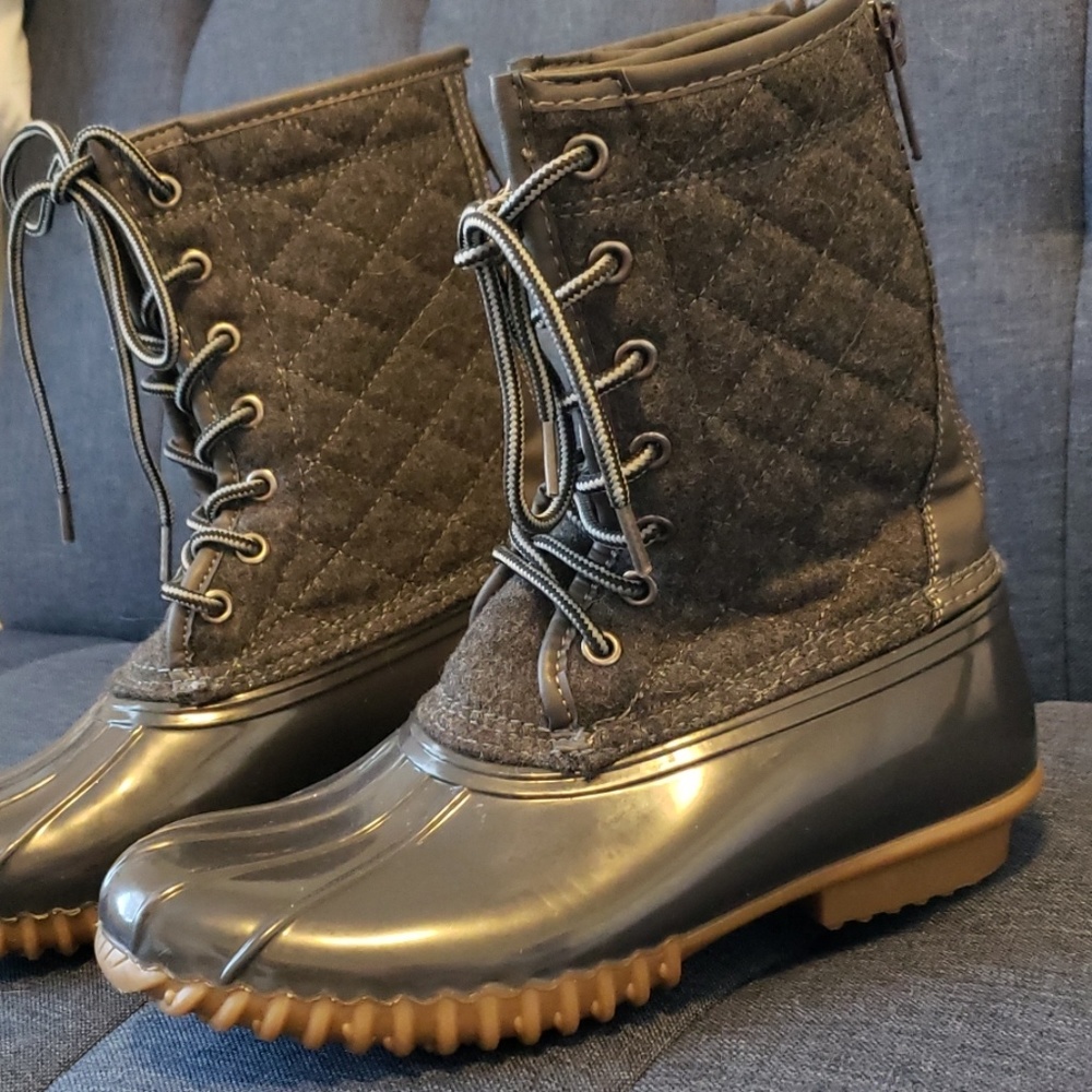 Madden Girl NYC Duck Boots - Picture 2 of 6